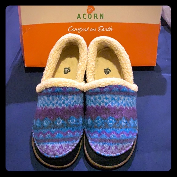 Acorn Shoes - Acorn Women's Nordic Moc Slippers, NIB Size 10-11